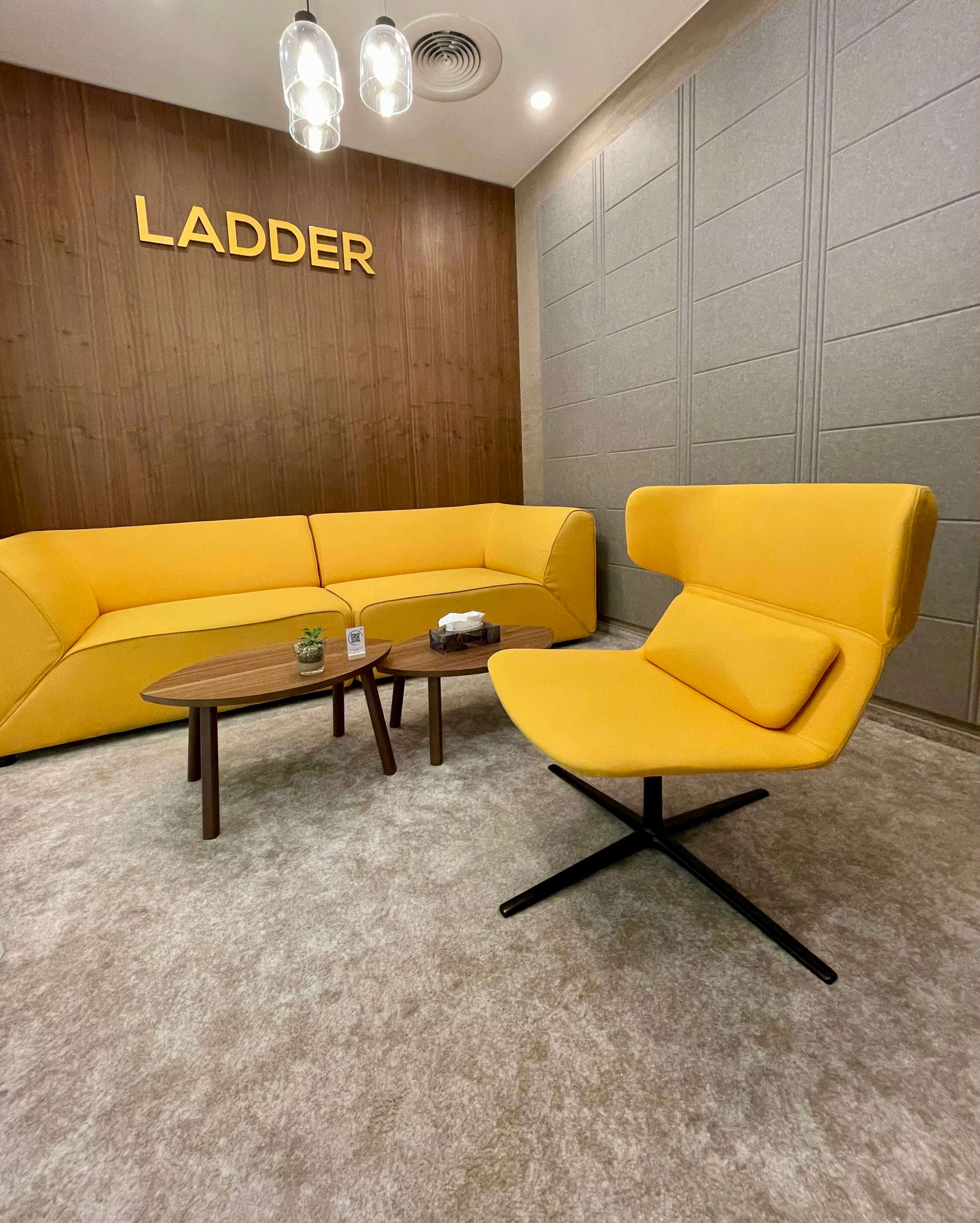 zasedací místnost Ladder